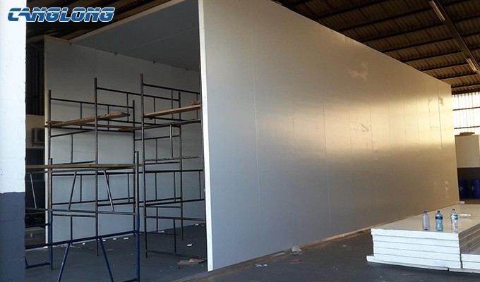 Cold storage room application