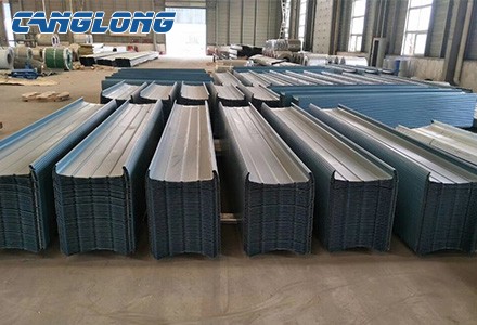 Color steel sheet