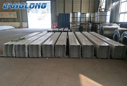 Color steel sheet