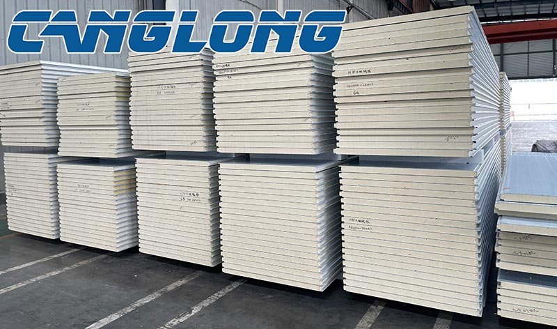 PUF sandwich panels