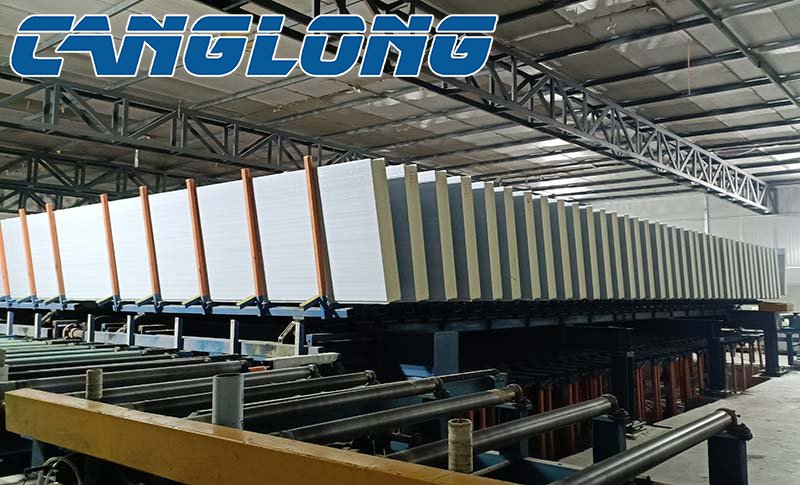 PUF sandwich panels