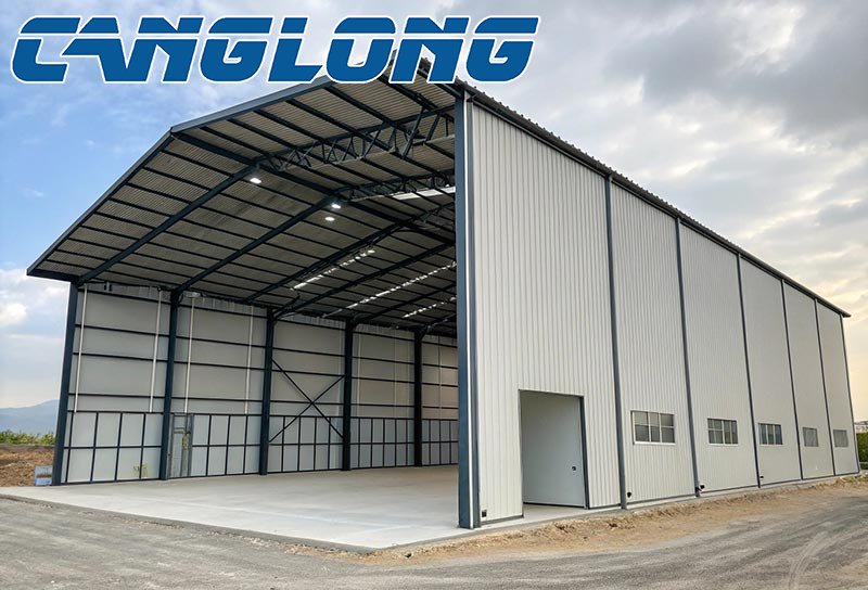 steel portal frame warehouse