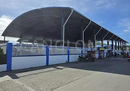 Philippine arched truss steel shed