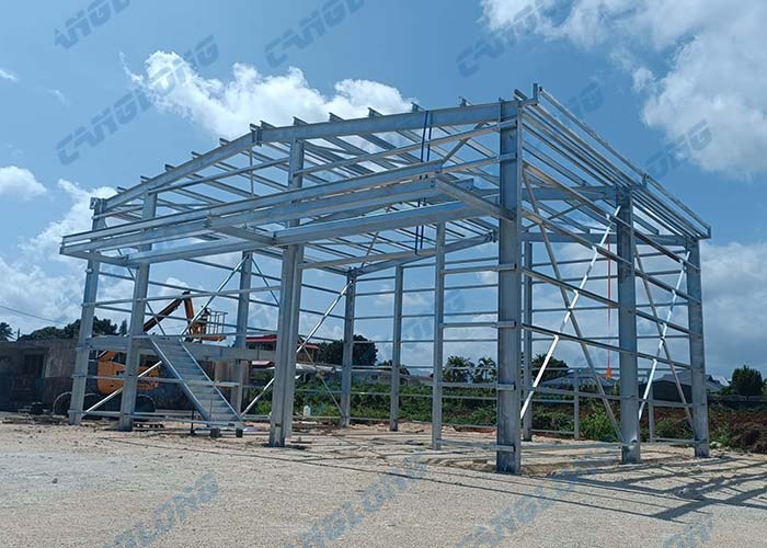 Guadeloupe 209㎡ warehouse with mezzanine