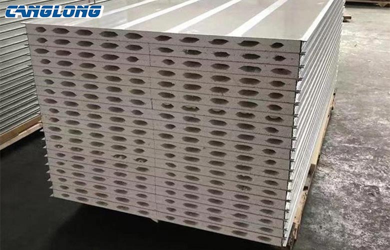 Metal Faced Sandwich Panels